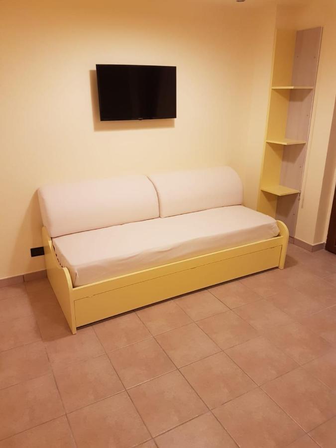 B&B Mary Grace Rossano Stazione Exterior foto